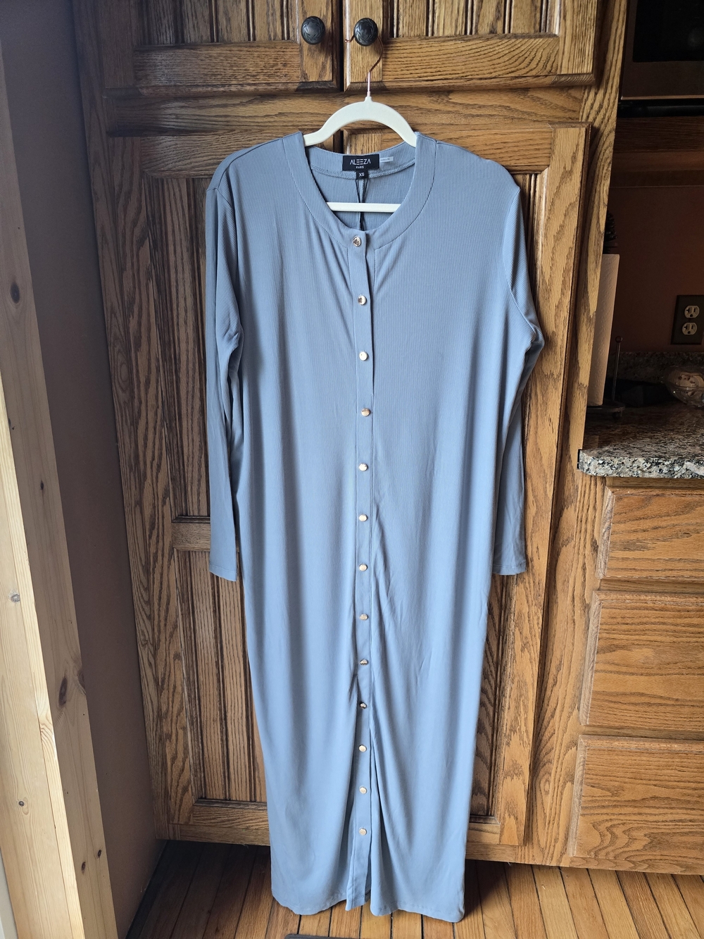 ALEEZA PARIS Button Down Lounge Dress,  XS, Dusty Blue.  New with tags - Picture 3 of 6